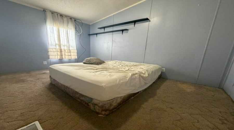 814 Flag St, LAREDO, Texas 78043, 3 Bedrooms Bedrooms, 5 Rooms Rooms,2 BathroomsBathrooms,Residential,For Rent,814 Flag St,20263291