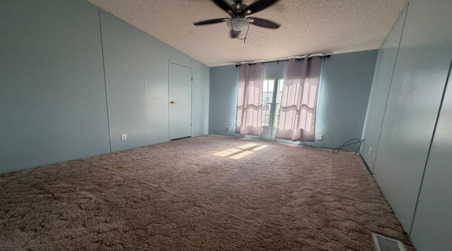 814 Flag St, LAREDO, Texas 78043, 3 Bedrooms Bedrooms, 5 Rooms Rooms,2 BathroomsBathrooms,Residential,For Rent,814 Flag St,20263291