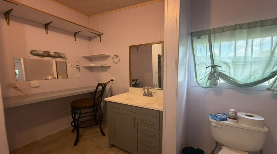 814 Flag St, LAREDO, Texas 78043, 3 Bedrooms Bedrooms, 5 Rooms Rooms,2 BathroomsBathrooms,Residential,For Rent,814 Flag St,20263291