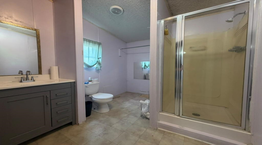 814 Flag St, LAREDO, Texas 78043, 3 Bedrooms Bedrooms, 5 Rooms Rooms,2 BathroomsBathrooms,Residential,For Rent,814 Flag St,20263291
