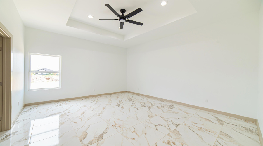 1607 Secretaria Ln., Laredo, Texas 78046, 3 Bedrooms Bedrooms, 5 Rooms Rooms,2 BathroomsBathrooms,Residential,For Sale,1607 Secretaria Ln.,20263292