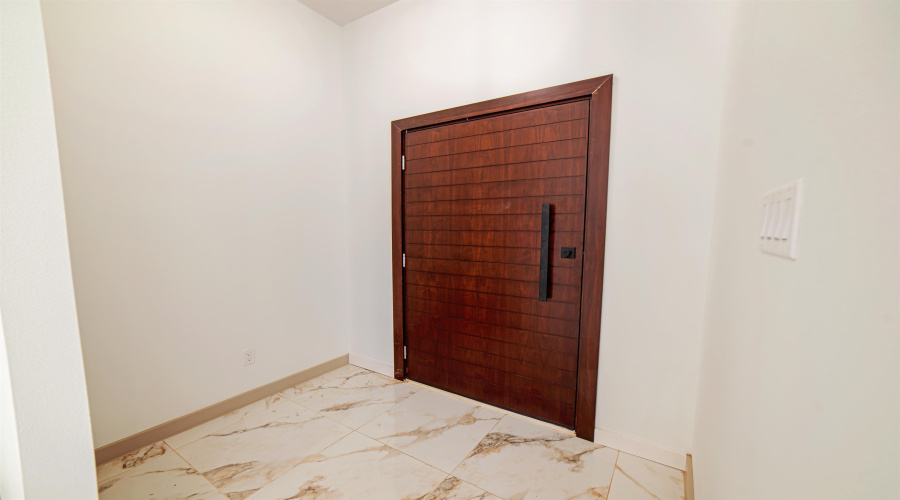 1607 Secretaria Ln., Laredo, Texas 78046, 3 Bedrooms Bedrooms, 5 Rooms Rooms,2 BathroomsBathrooms,Residential,For Sale,1607 Secretaria Ln.,20263292
