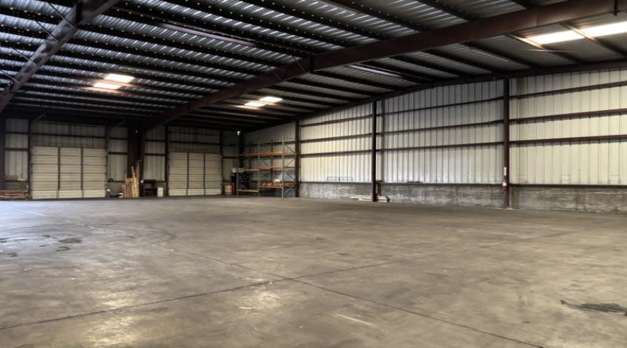 14406 Investment Ave, LAREDO, Texas 78045-000, 1 Bedroom Bedrooms, 1 Room Rooms,3 BathroomsBathrooms,Commercial/industrial,For Rent,14406 Investment Ave,20263293