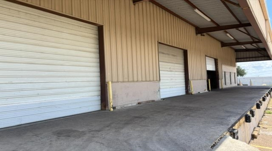 14406 Investment Ave, LAREDO, Texas 78045-000, 1 Bedroom Bedrooms, 1 Room Rooms,3 BathroomsBathrooms,Commercial/industrial,For Rent,14406 Investment Ave,20263293