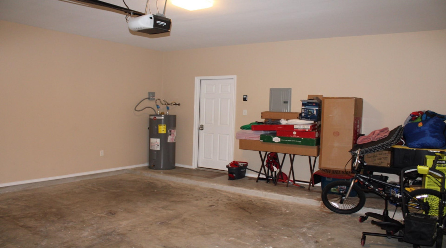 4304 Gabriela Ln., Laredo, Texas 78046, 4 Bedrooms Bedrooms, 5 Rooms Rooms,2 BathroomsBathrooms,Residential,For Sale,4304 Gabriela Ln.,20263298