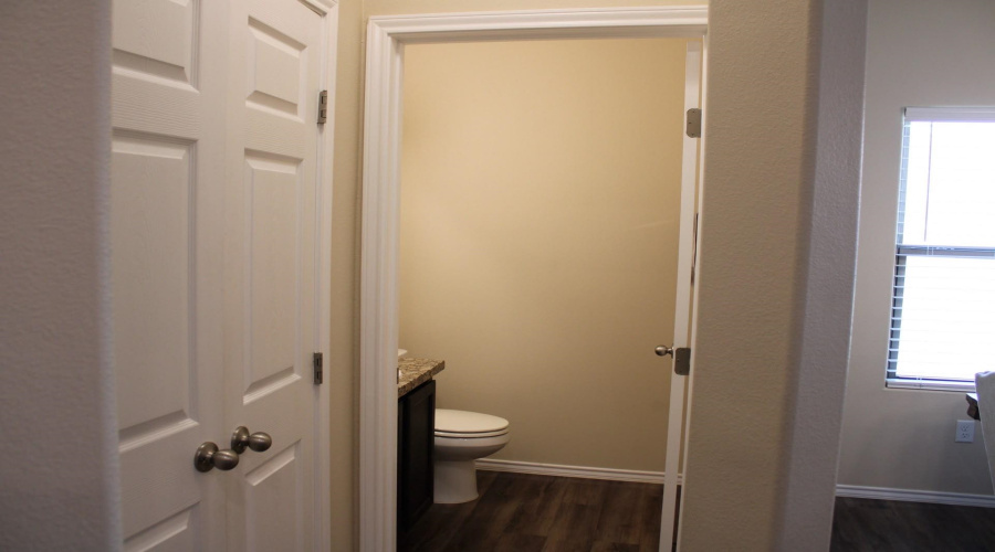 4304 Gabriela Ln., Laredo, Texas 78046, 4 Bedrooms Bedrooms, 5 Rooms Rooms,2 BathroomsBathrooms,Residential,For Sale,4304 Gabriela Ln.,20263298