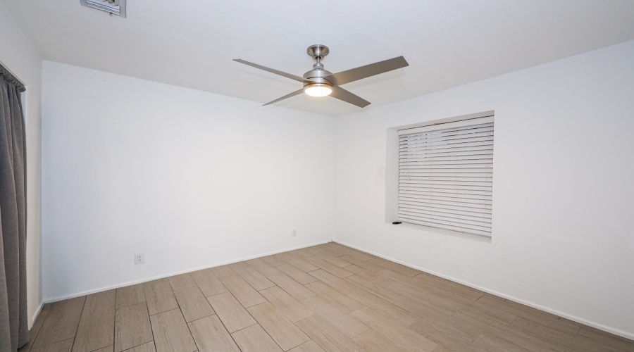 713 E Del Mar Blvd, Laredo, Texas 78041-5940, 3 Bedrooms Bedrooms, 6 Rooms Rooms,2 BathroomsBathrooms,Residential,For Rent,713 E Del Mar Blvd,20263302
