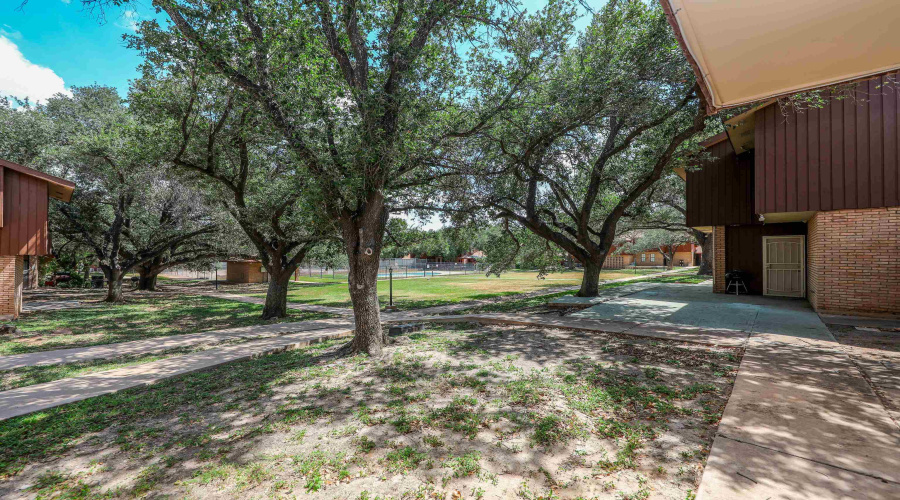 713 E Del Mar Blvd, Laredo, Texas 78041-5940, 3 Bedrooms Bedrooms, 6 Rooms Rooms,2 BathroomsBathrooms,Residential,For Rent,713 E Del Mar Blvd,20263302