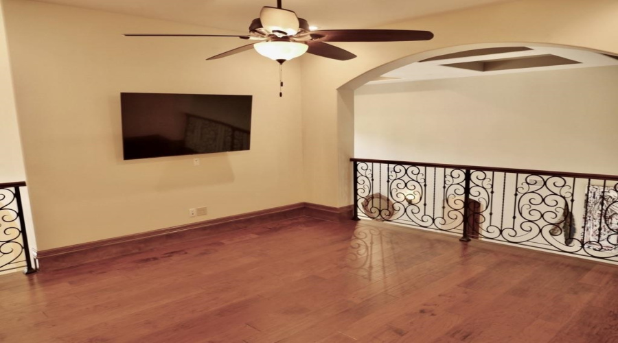 406 Jordan Dr, Laredo, Texas 78041, 4 Bedrooms Bedrooms, 11 Rooms Rooms,4 BathroomsBathrooms,Residential,For Sale,406 Jordan Dr,20263308