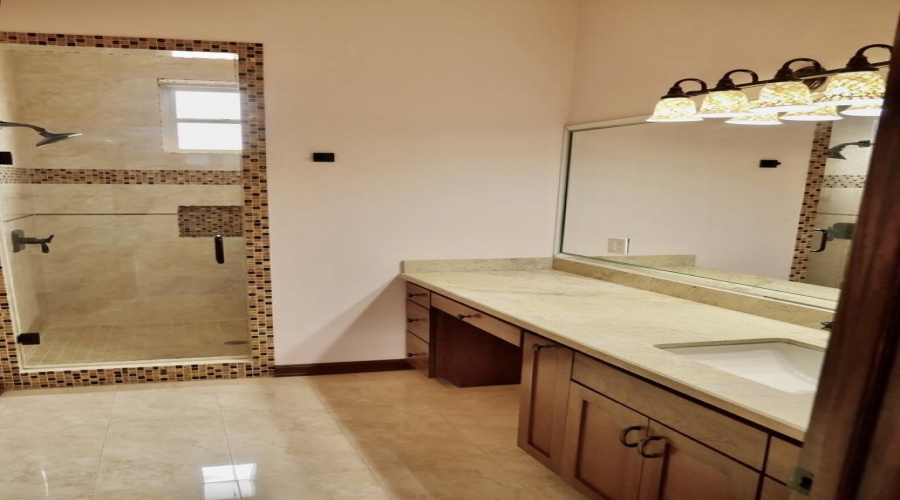 406 Jordan Dr, Laredo, Texas 78041, 4 Bedrooms Bedrooms, 11 Rooms Rooms,4 BathroomsBathrooms,Residential,For Sale,406 Jordan Dr,20263308