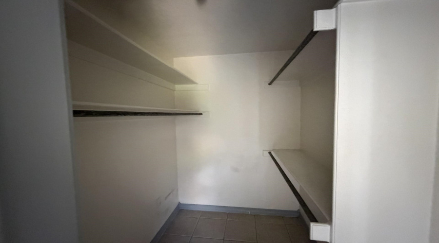 307 Cinnamon Teal Lp, Laredo, Texas 78045-4118, 3 Bedrooms Bedrooms, 6 Rooms Rooms,2 BathroomsBathrooms,Residential,For Sale,307 Cinnamon Teal Lp,20263316