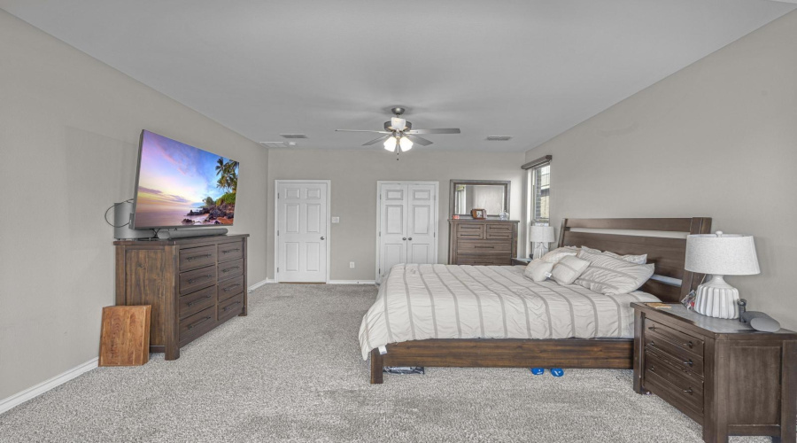 419 Quieto Dr., LAREDO, Texas 78045, 6 Bedrooms Bedrooms, 9 Rooms Rooms,4 BathroomsBathrooms,Residential,For Sale,419 Quieto Dr.,20263318