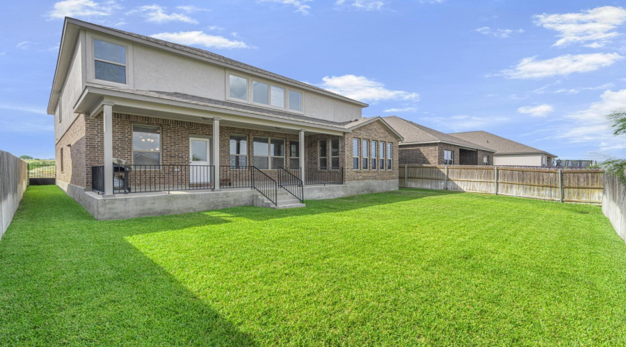 419 Quieto Dr., LAREDO, Texas 78045, 6 Bedrooms Bedrooms, 9 Rooms Rooms,4 BathroomsBathrooms,Residential,For Sale,419 Quieto Dr.,20263318