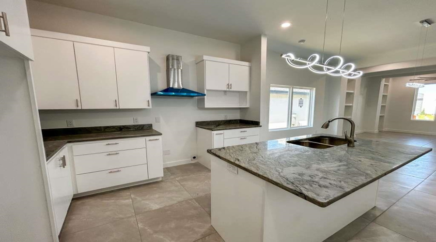 1723 Cordova Dr., Laredo, Texas 78046, 3 Bedrooms Bedrooms, 5 Rooms Rooms,2 BathroomsBathrooms,Residential,For Sale,1723 Cordova Dr.,20263321
