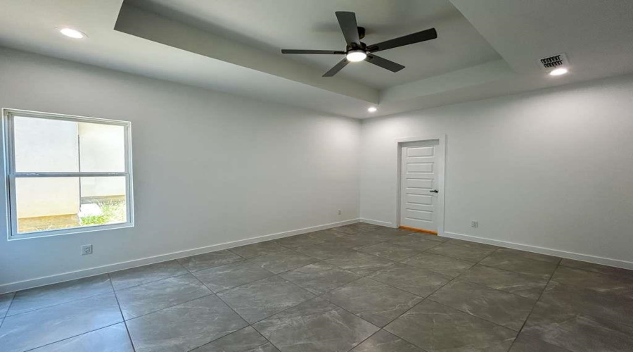 1723 Cordova Dr., Laredo, Texas 78046, 3 Bedrooms Bedrooms, 5 Rooms Rooms,2 BathroomsBathrooms,Residential,For Sale,1723 Cordova Dr.,20263321