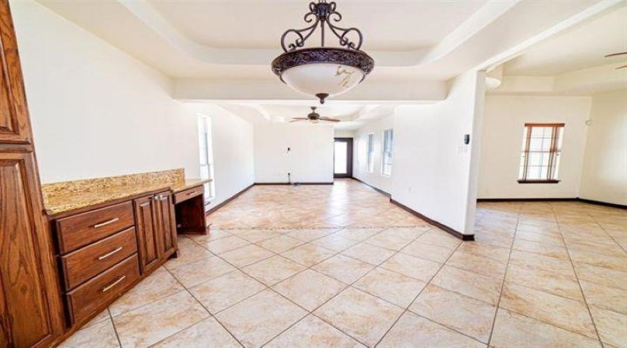 2110 Lima Lp, Laredo, Texas 78045-0000, 3 Bedrooms Bedrooms, 6 Rooms Rooms,2 BathroomsBathrooms,Residential,For Rent,2110 Lima Lp,20263322