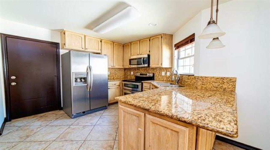 2110 Lima Lp, Laredo, Texas 78045-0000, 3 Bedrooms Bedrooms, 6 Rooms Rooms,2 BathroomsBathrooms,Residential,For Rent,2110 Lima Lp,20263322