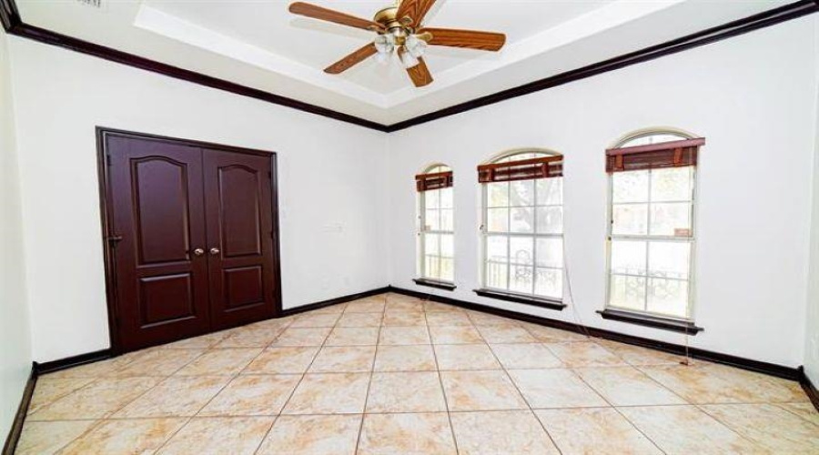 2110 Lima Lp, Laredo, Texas 78045-0000, 3 Bedrooms Bedrooms, 6 Rooms Rooms,2 BathroomsBathrooms,Residential,For Rent,2110 Lima Lp,20263322