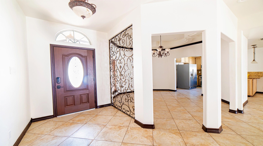 2110 Lima Lp, Laredo, Texas 78045-0000, 3 Bedrooms Bedrooms, 6 Rooms Rooms,2 BathroomsBathrooms,Residential,For Rent,2110 Lima Lp,20263322