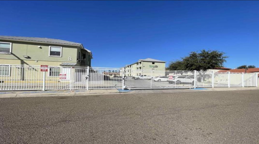 5402 Marcella Ave, LAREDO, Texas 78041, 1 Bedroom Bedrooms, 3 Rooms Rooms,1 BathroomBathrooms,Residential,For Rent,5402 Marcella Ave,20263324