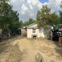 2715 Cedar Ave, Laredo, Texas 78040-0000, 4 Bedrooms Bedrooms, 5 Rooms Rooms,1 BathroomBathrooms,Residential,For Sale,2715 Cedar Ave,20263325