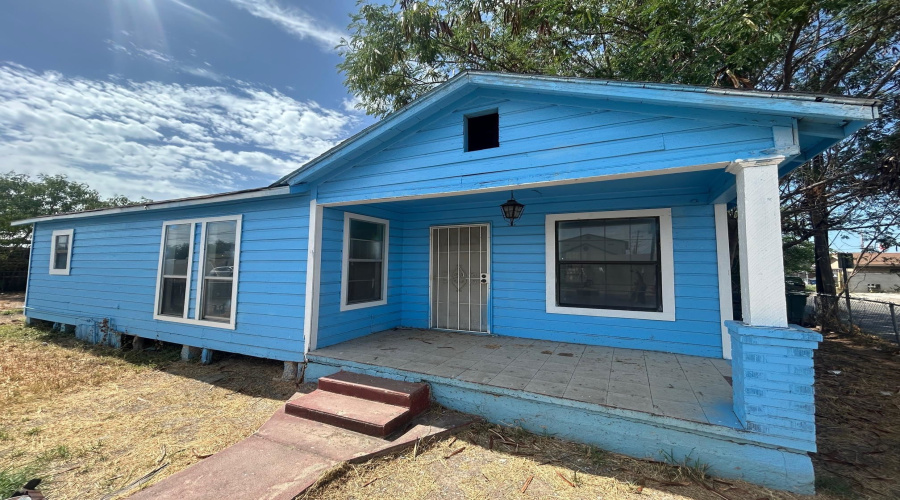 815 San Jorge Ave, Laredo, Texas 78040, 2 Bedrooms Bedrooms, 4 Rooms Rooms,1 BathroomBathrooms,Residential,For Rent,815 San Jorge Ave,20263326