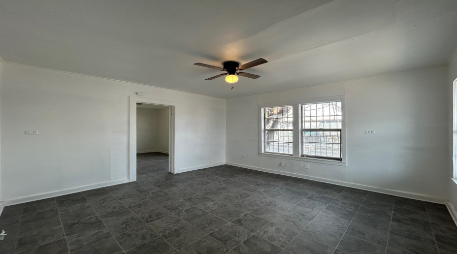 815 San Jorge Ave, Laredo, Texas 78040, 2 Bedrooms Bedrooms, 4 Rooms Rooms,1 BathroomBathrooms,Residential,For Rent,815 San Jorge Ave,20263326