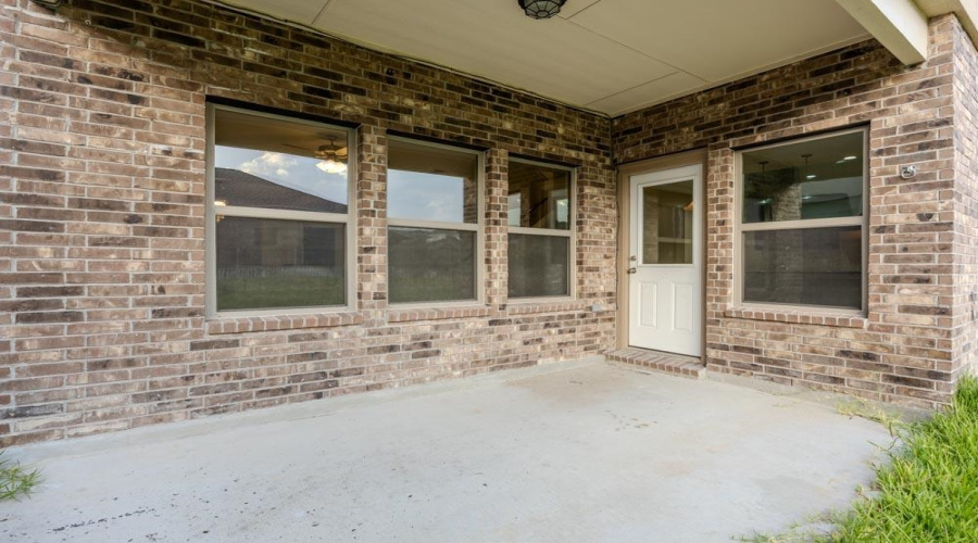 1408 Orto Dr., LAREDO, Texas 78045, 4 Bedrooms Bedrooms, 8 Rooms Rooms,2 BathroomsBathrooms,Residential,For Sale,1408 Orto Dr.,20263329