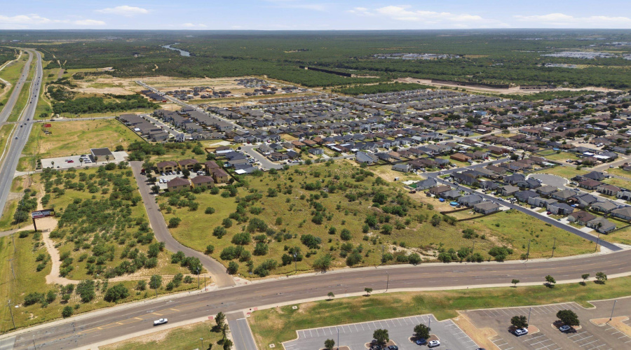 Don Camilo Blvd, Laredo, Texas 78046, ,Land,For Sale,Don Camilo Blvd,20263333