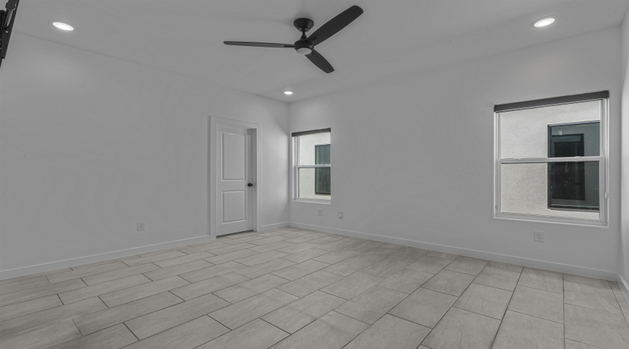 8218 Casa Verde Rd, Laredo, Texas 78041, 3 Bedrooms Bedrooms, 3 Rooms Rooms,2 BathroomsBathrooms,Residential,For Sale,8218 Casa Verde Rd,20263331