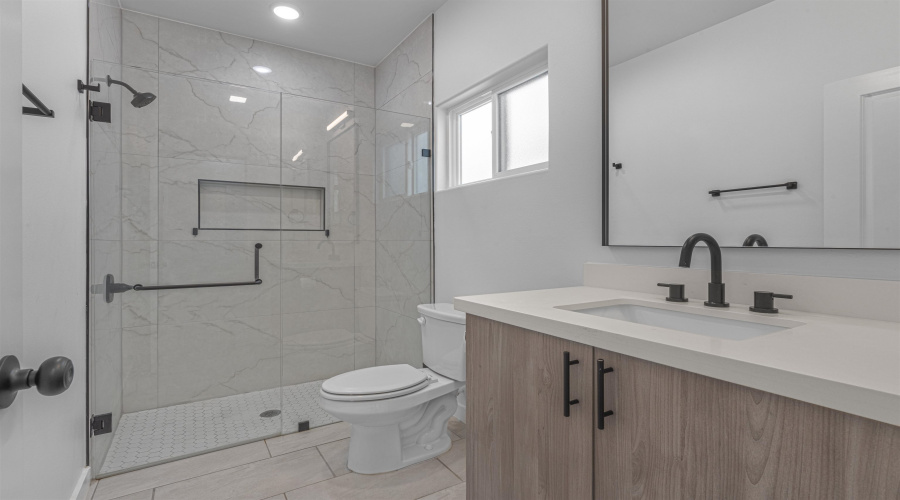 8218 Casa Verde Rd, Laredo, Texas 78041, 3 Bedrooms Bedrooms, 3 Rooms Rooms,2 BathroomsBathrooms,Residential,For Sale,8218 Casa Verde Rd,20263331