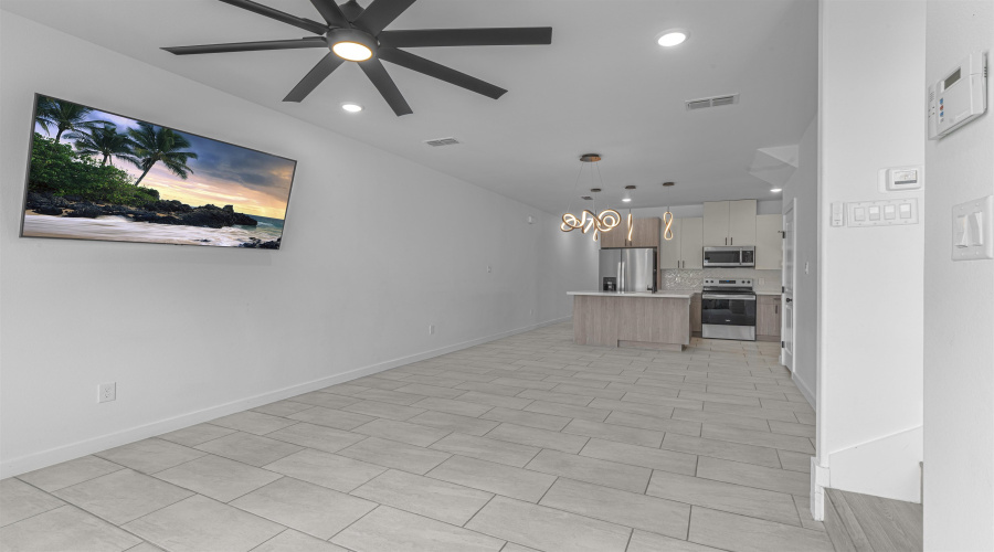 8218 Casa Verde Rd, Laredo, Texas 78041, 3 Bedrooms Bedrooms, 3 Rooms Rooms,2 BathroomsBathrooms,Residential,For Sale,8218 Casa Verde Rd,20263331