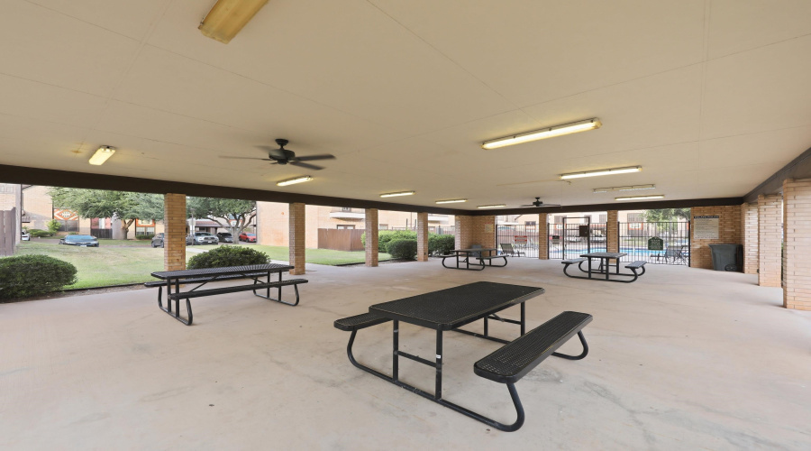 2445 Monarch Dr, Laredo, Texas 78045, 3 Bedrooms Bedrooms, 6 Rooms Rooms,2 BathroomsBathrooms,Residential,For Rent,2445 Monarch Dr,20263337