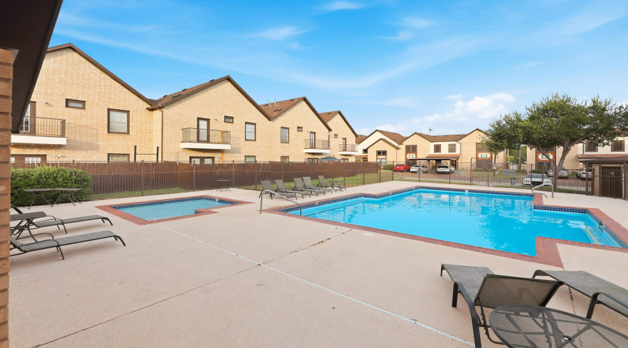 2445 Monarch Dr, Laredo, Texas 78045, 3 Bedrooms Bedrooms, 6 Rooms Rooms,2 BathroomsBathrooms,Residential,For Rent,2445 Monarch Dr,20263337