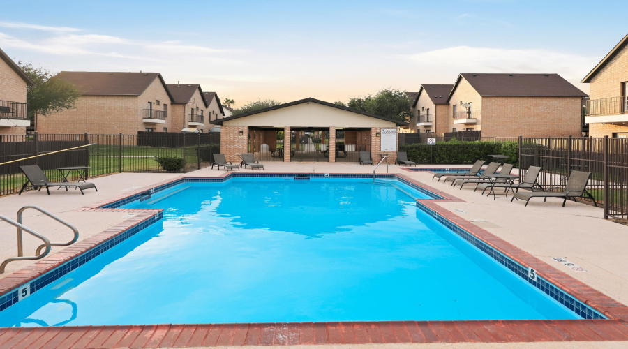 2445 Monarch Dr, Laredo, Texas 78045, 3 Bedrooms Bedrooms, 6 Rooms Rooms,2 BathroomsBathrooms,Residential,For Rent,2445 Monarch Dr,20263337