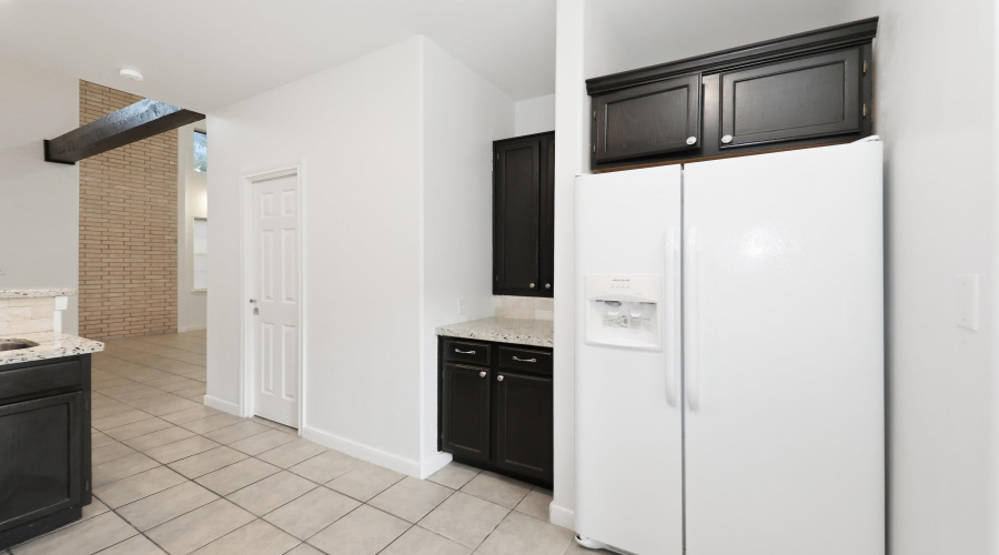 2445 Monarch Dr, Laredo, Texas 78045, 3 Bedrooms Bedrooms, 6 Rooms Rooms,2 BathroomsBathrooms,Residential,For Rent,2445 Monarch Dr,20263337