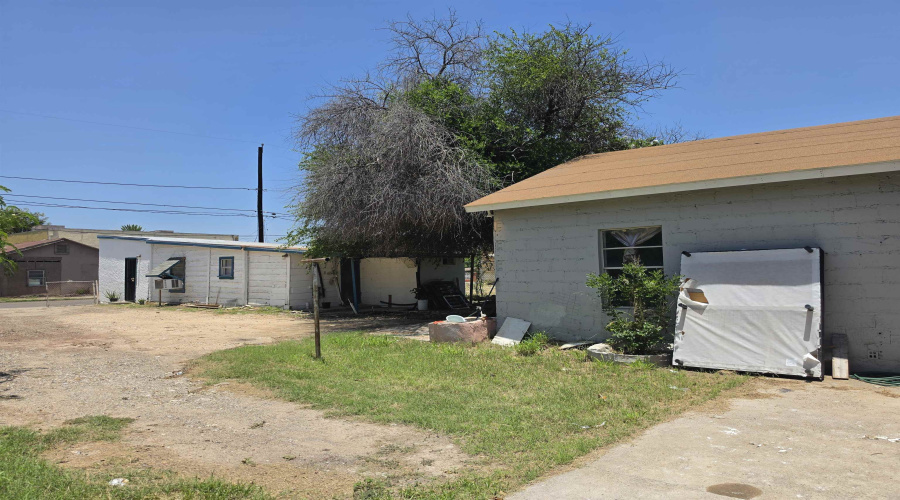 211 Iturbide St, Laredo, Texas 78040, ,Multi-family,For Sale,211 Iturbide St,20263343