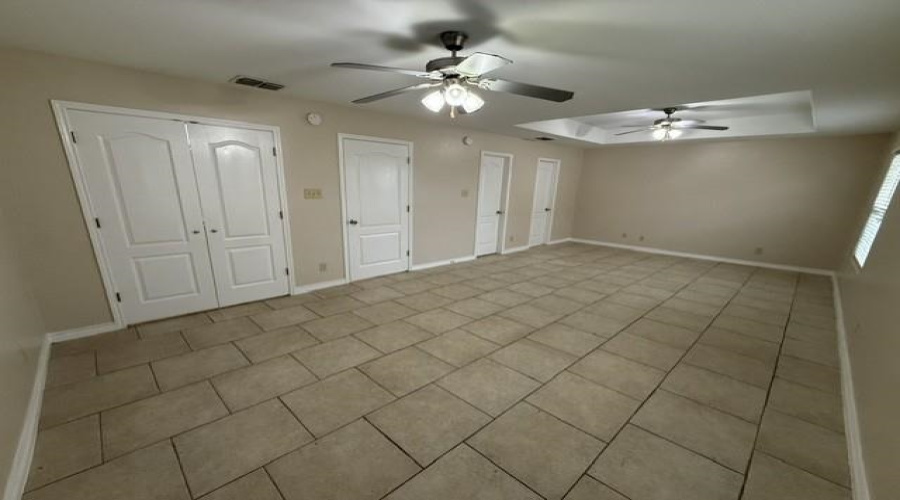 2720 Camelot Dr, Laredo, Texas 78041, 1 Bedroom Bedrooms, 3 Rooms Rooms,2 BathroomsBathrooms,Residential,For Rent,2720 Camelot Dr,20263340