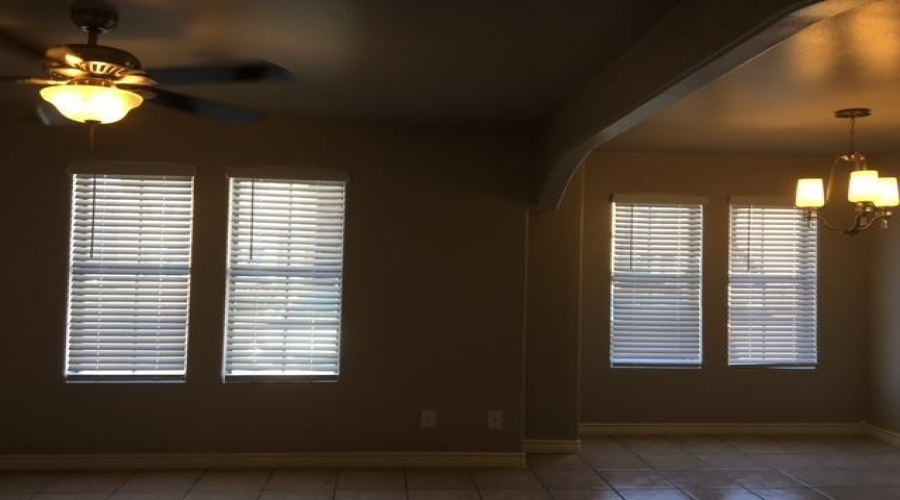 9802 Cantera Ct, LAREDO, Texas 78045, 2 Bedrooms Bedrooms, 4 Rooms Rooms,2 BathroomsBathrooms,Residential,For Rent,9802 Cantera Ct,20263341
