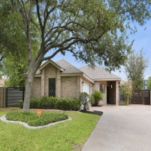 1147 Quail Hollow Lp, Laredo, Texas 78045, 4 Bedrooms Bedrooms, 8 Rooms Rooms,3 BathroomsBathrooms,Residential,For Sale,1147 Quail Hollow Lp,20263345