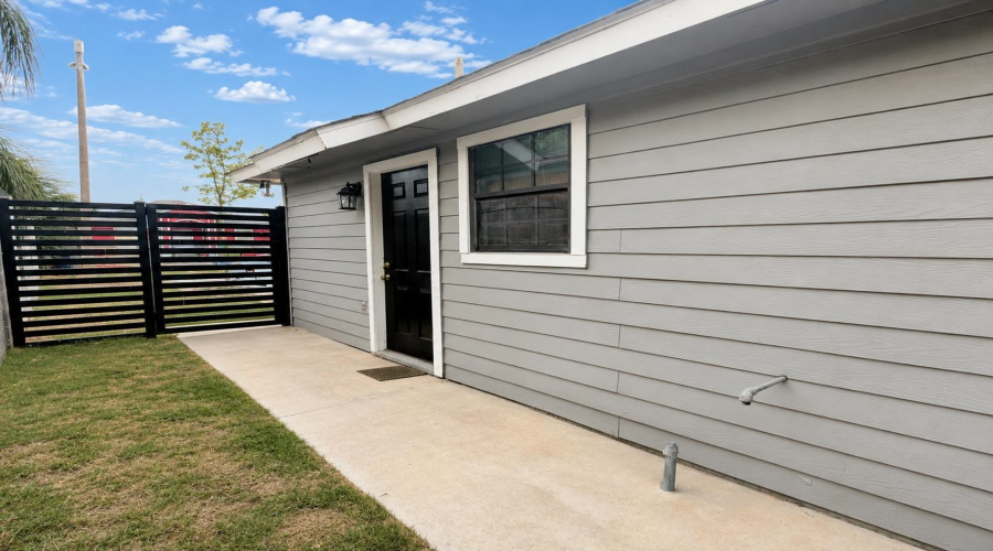 608 Angela Dr, LAREDO, Texas 78046, 3 Bedrooms Bedrooms, 5 Rooms Rooms,2 BathroomsBathrooms,Residential,For Rent,608 Angela Dr,20263346
