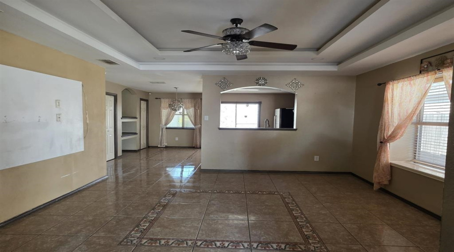 312 Mescalero Dr, Laredo, Texas 78045, 3 Bedrooms Bedrooms, 3 Rooms Rooms,2 BathroomsBathrooms,Residential,For Rent,312 Mescalero Dr,20263347