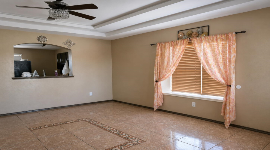 312 Mescalero Dr, Laredo, Texas 78045, 3 Bedrooms Bedrooms, 3 Rooms Rooms,2 BathroomsBathrooms,Residential,For Rent,312 Mescalero Dr,20263347