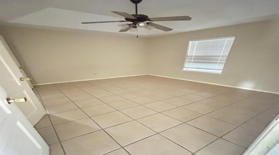 301 Lily Ln, Laredo, Texas 78046, 3 Bedrooms Bedrooms, 6 Rooms Rooms,2 BathroomsBathrooms,Residential,For Rent,301 Lily Ln,20263348