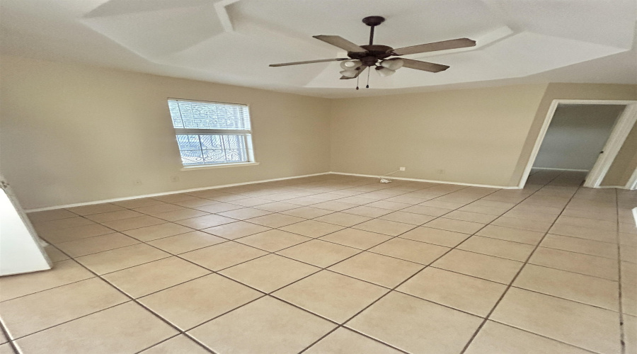 301 Lily Ln, Laredo, Texas 78046, 3 Bedrooms Bedrooms, 6 Rooms Rooms,2 BathroomsBathrooms,Residential,For Rent,301 Lily Ln,20263348