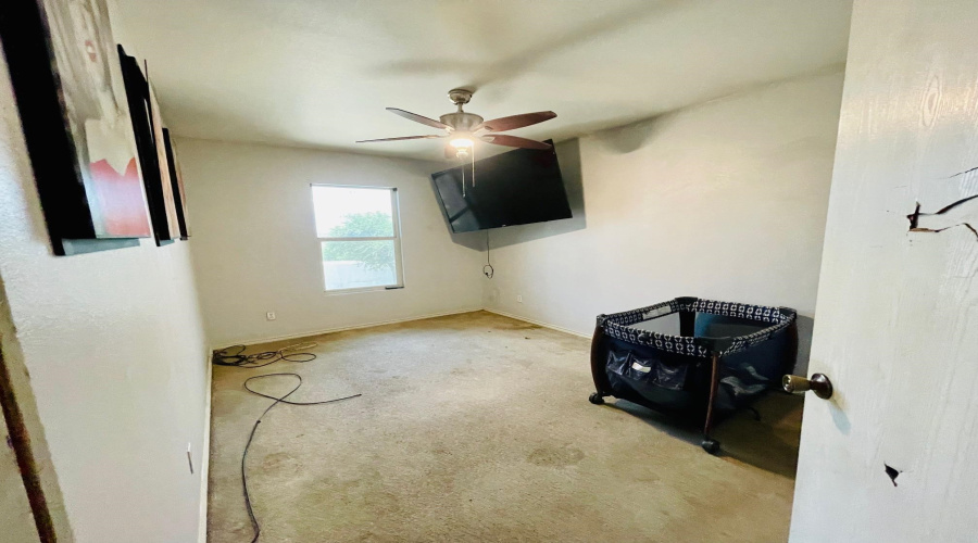 3012 St Isaac Lp, laredo, Texas 78046, 6 Bedrooms Bedrooms, 7 Rooms Rooms,3 BathroomsBathrooms,Residential,For Sale,3012 St Isaac Lp,20263351