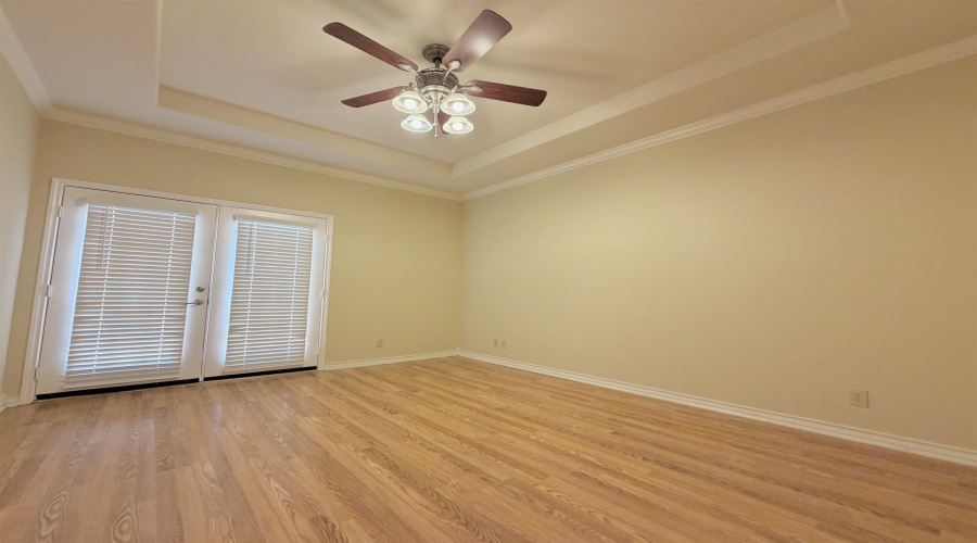 707 St James Dr, Laredo, Texas 78041, 3 Bedrooms Bedrooms, 6 Rooms Rooms,3 BathroomsBathrooms,Residential,For Rent,707 St James Dr,20263355