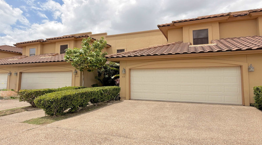 707 St James Dr, Laredo, Texas 78041, 3 Bedrooms Bedrooms, 6 Rooms Rooms,3 BathroomsBathrooms,Residential,For Rent,707 St James Dr,20263355