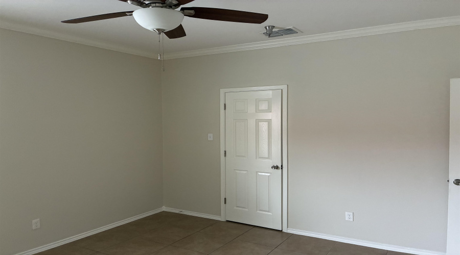 5402 Marcella Ave, LAREDO, Texas 78041, 2 Bedrooms Bedrooms, 4 Rooms Rooms,1 BathroomBathrooms,Residential,For Rent,5402 Marcella Ave,20263356