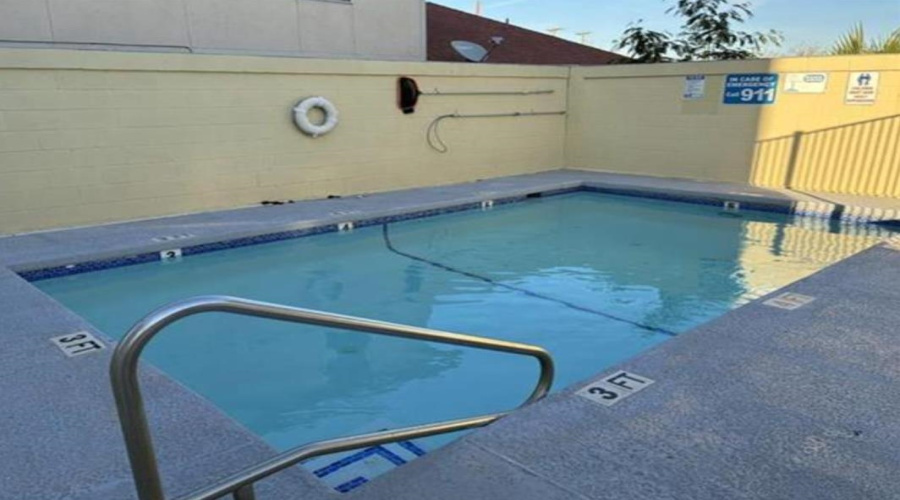 5402 Marcella Ave, LAREDO, Texas 78041, 2 Bedrooms Bedrooms, 4 Rooms Rooms,1 BathroomBathrooms,Residential,For Rent,5402 Marcella Ave,20263356